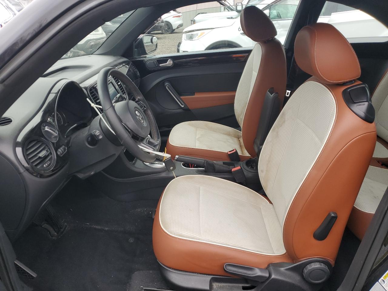 VOLKSWAGEN BEETLE 1.8T