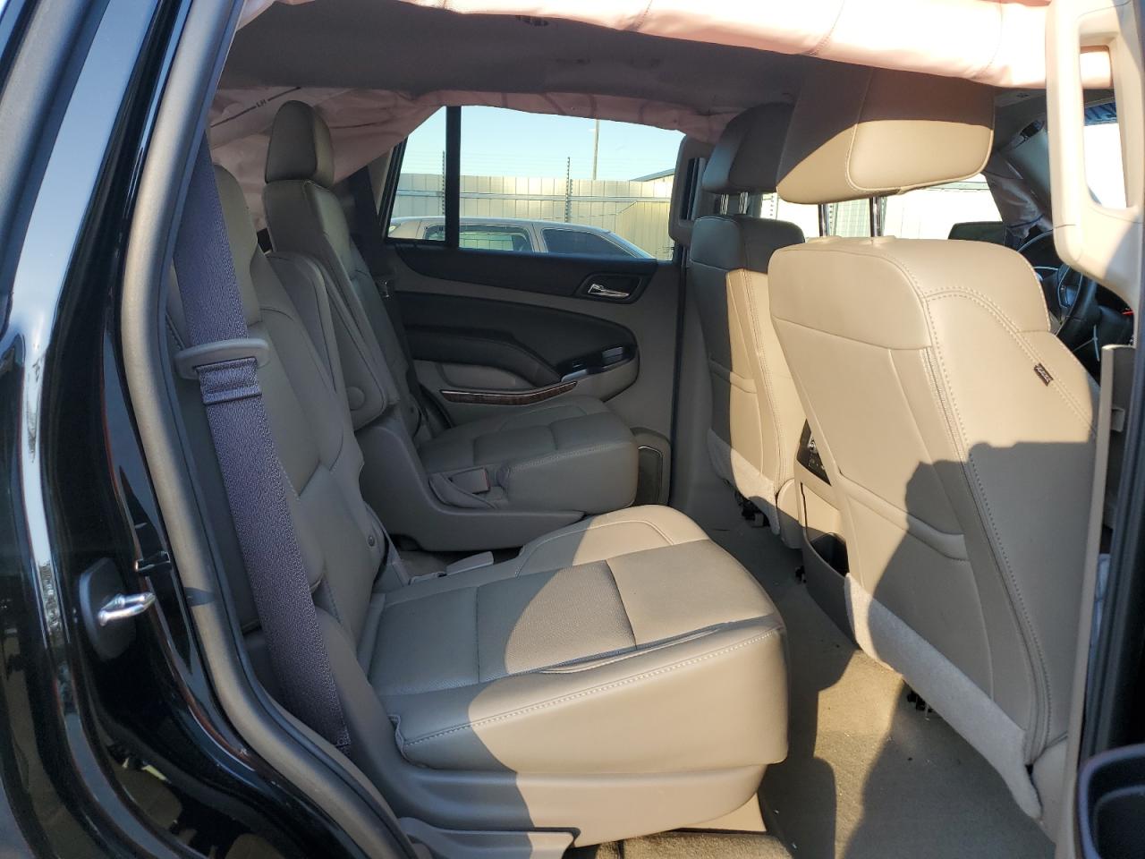 CHEVROLET TAHOE C1500 PREMIER