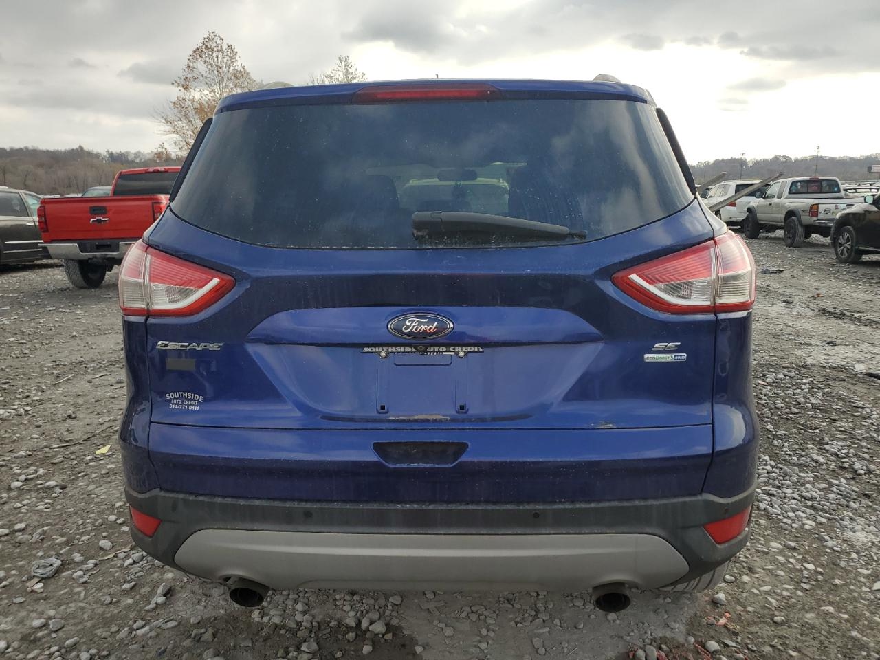 FORD ESCAPE SE