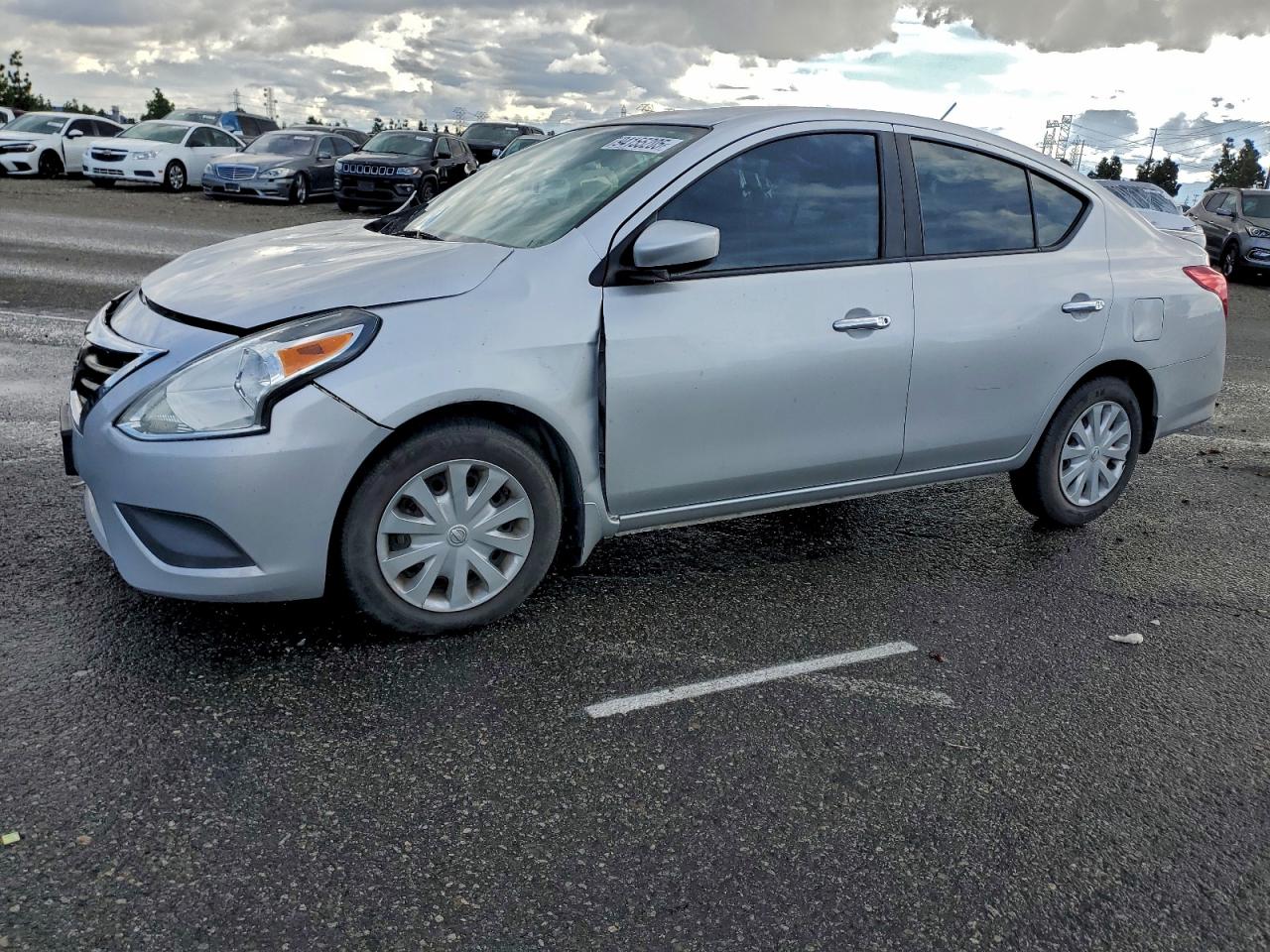 NISSAN VERSA S