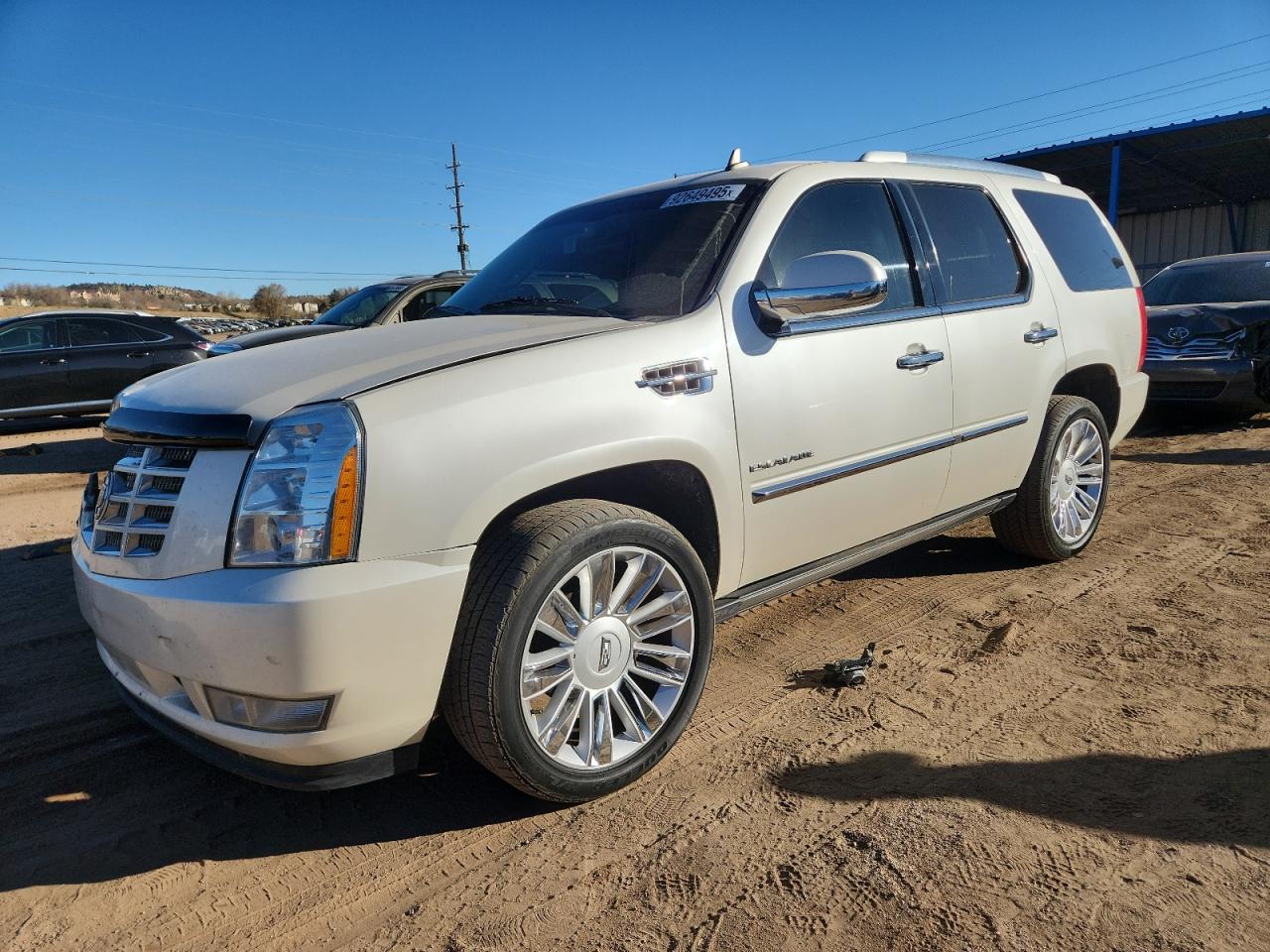 CADILLAC ESCALADE PREMIUM