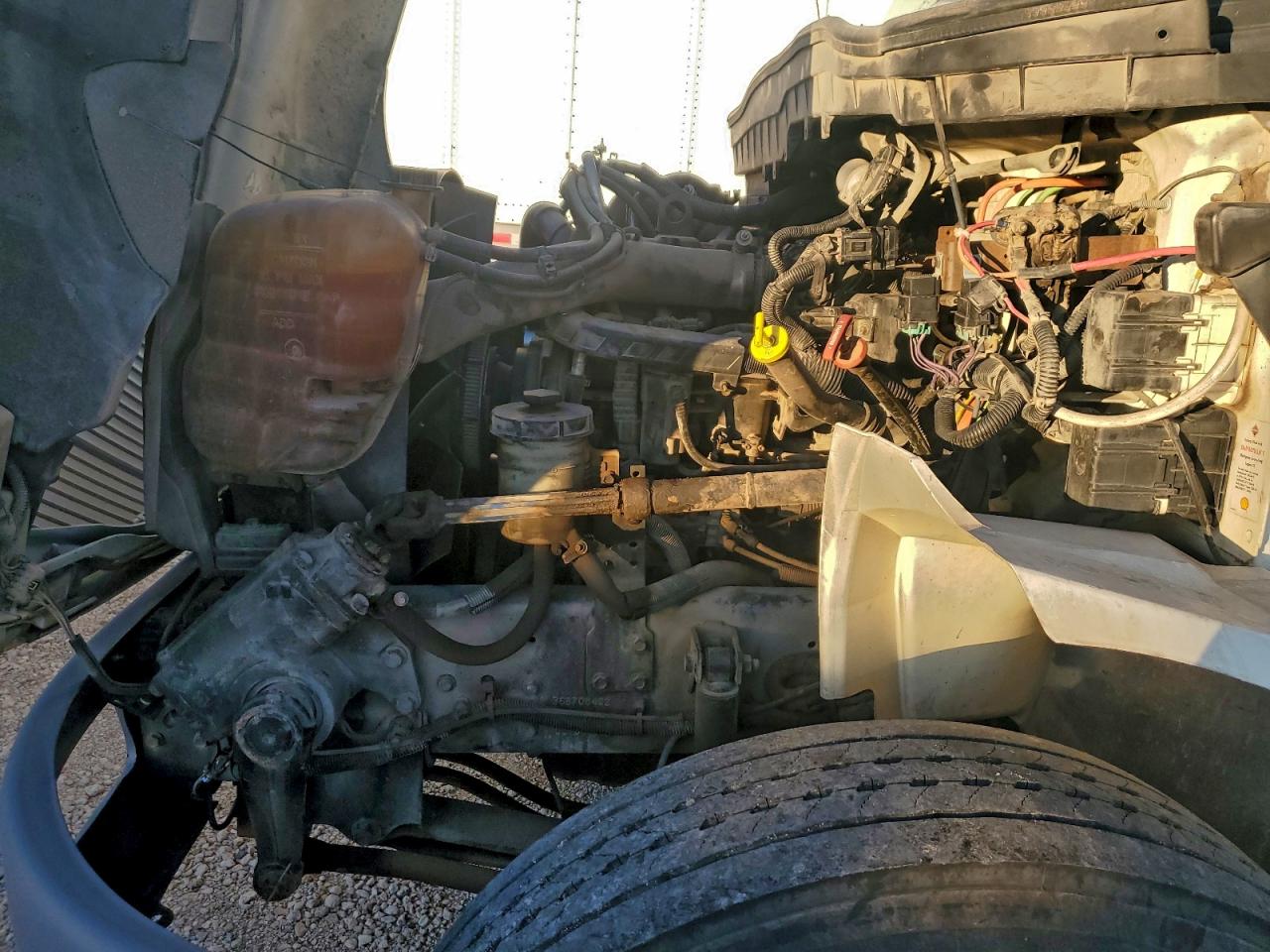 Lot #3302741010 2013 INTERNATIONAL 4300