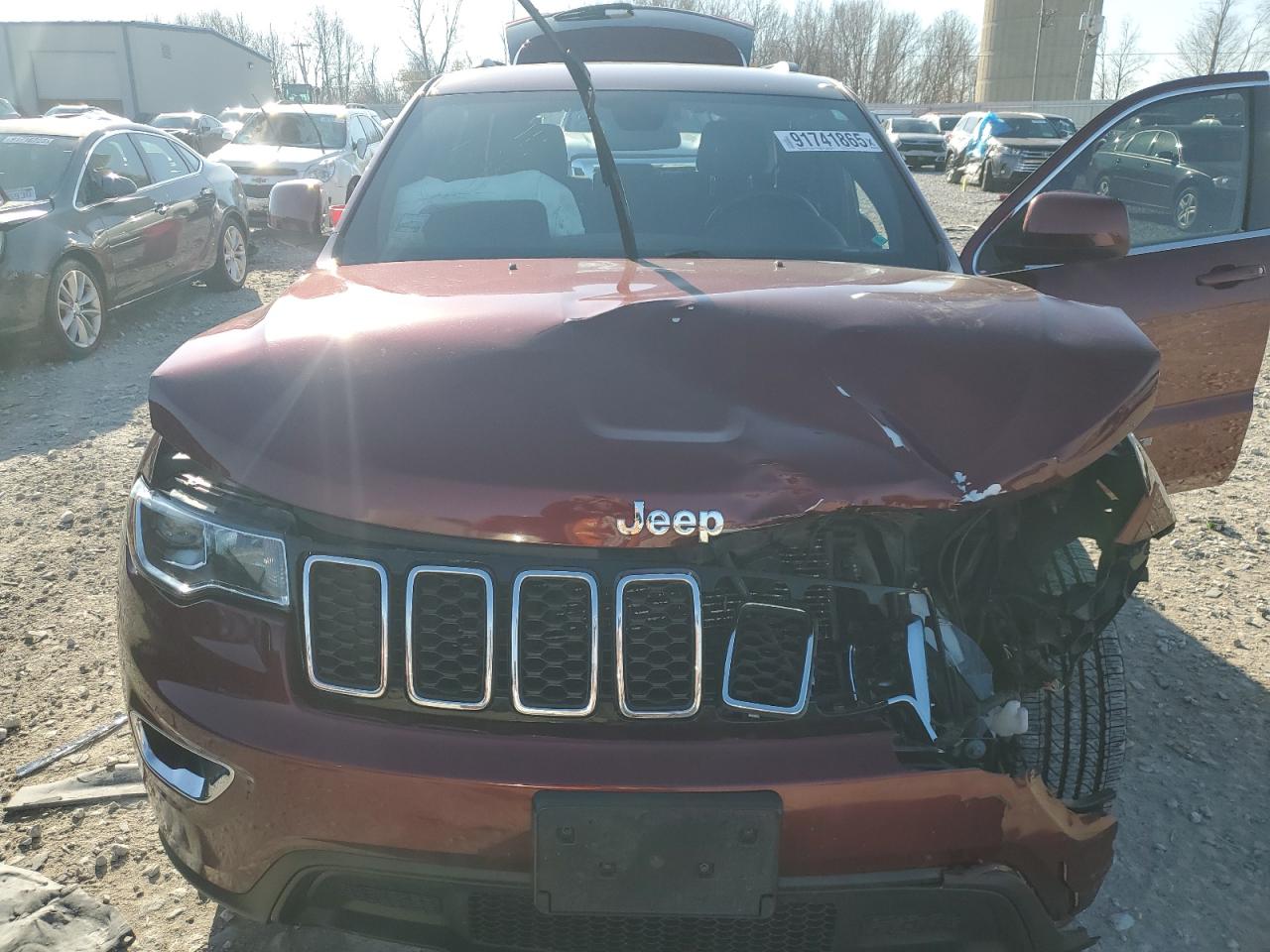 JEEP GRAND CHEROKEE LAREDO