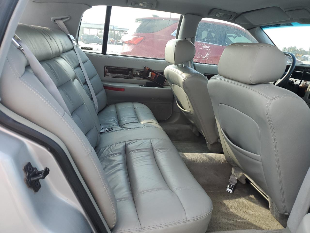 Lot #3293291485 1993 CADILLAC FLEETWOOD