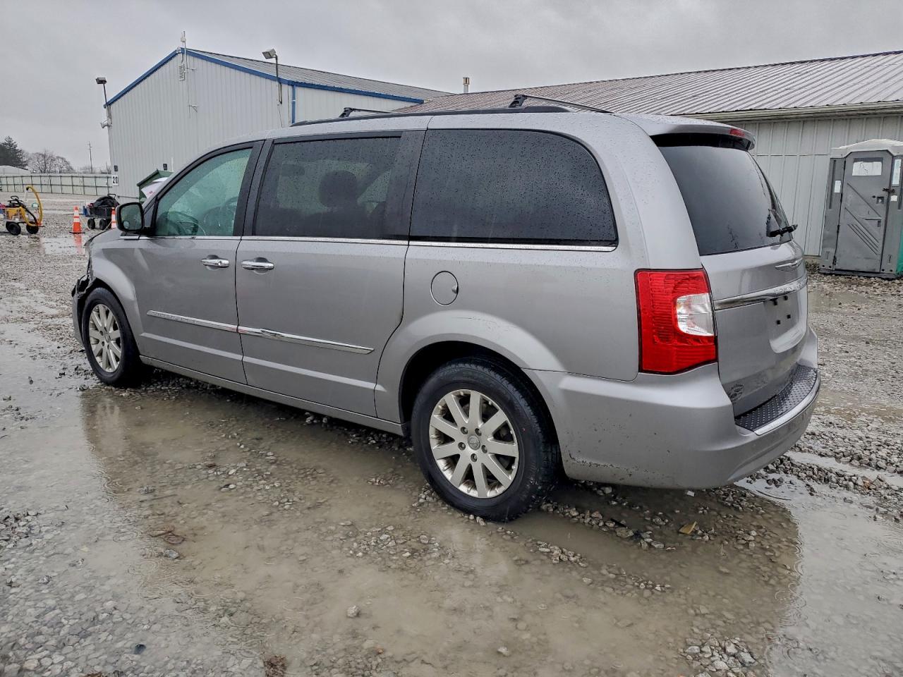 CHRYSLER TOWN & COUNTRY TOURING