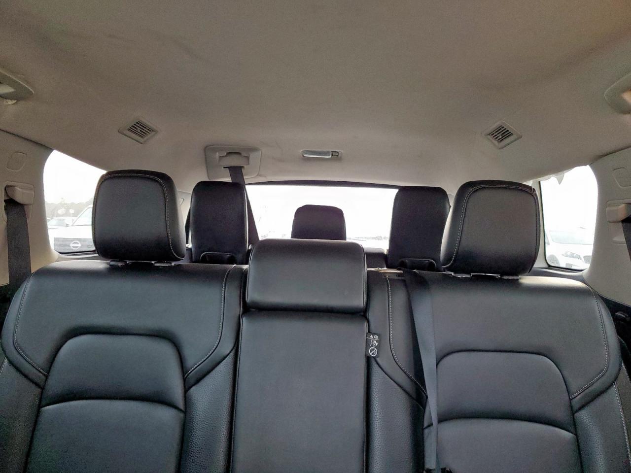 NISSAN PATHFINDER SL