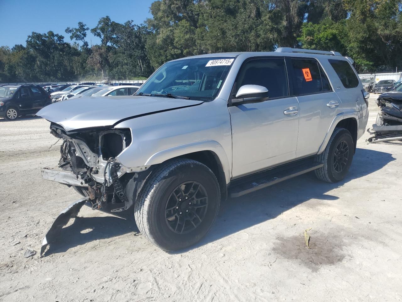 TOYOTA 4RUNNER SR5