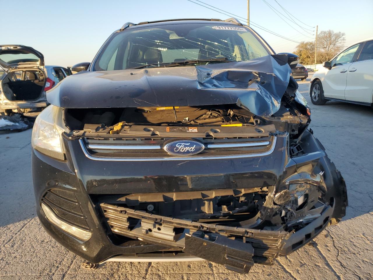 FORD ESCAPE TITANIUM