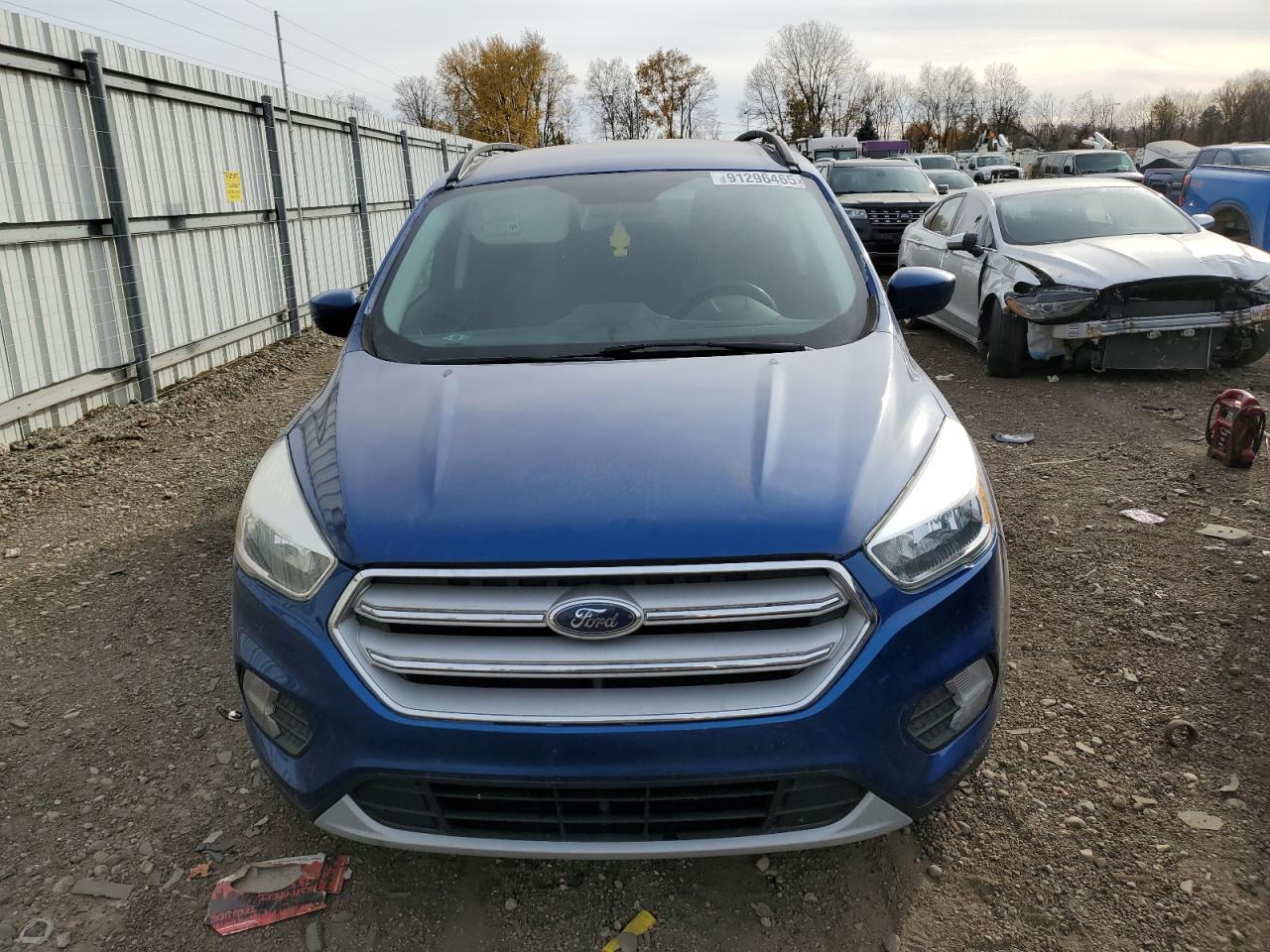 FORD ESCAPE SE