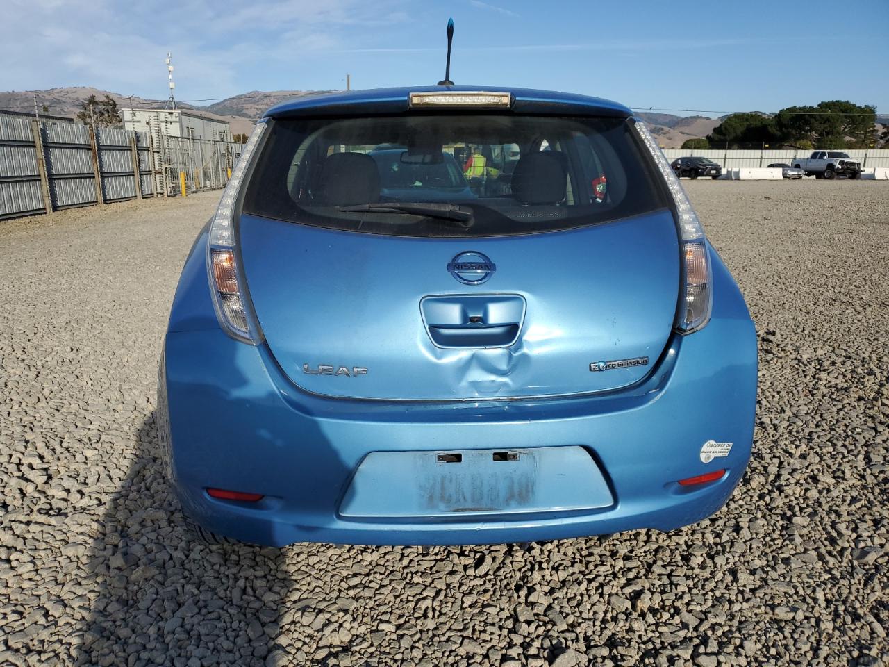 NISSAN LEAF S