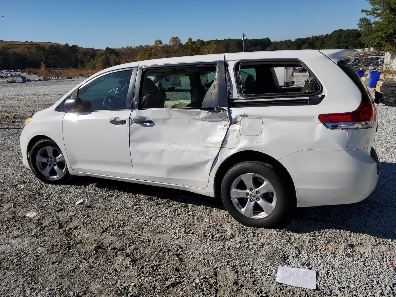 TOYOTA SIENNA