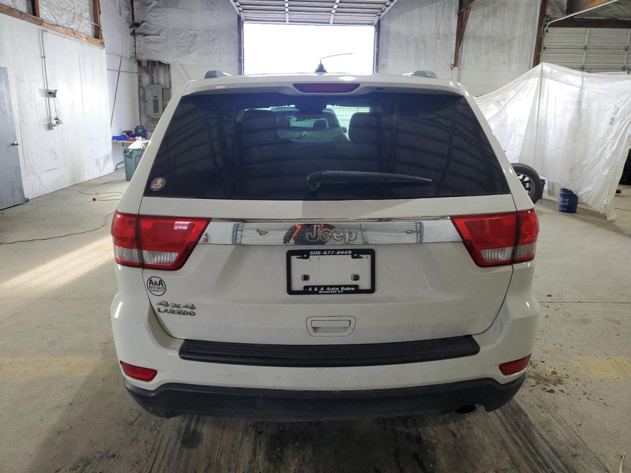 JEEP GRAND CHEROKEE LAREDO