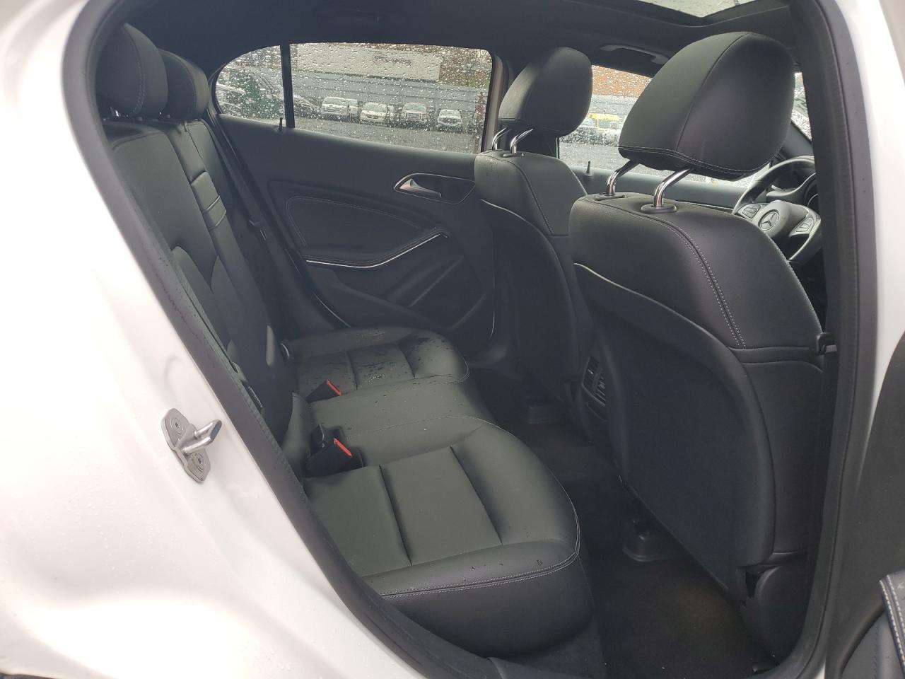 MERCEDES-BENZ GLA-CLASS 250 4MATIC