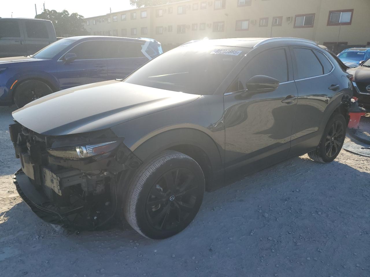 MAZDA CX-30 PREMIUM PLUS