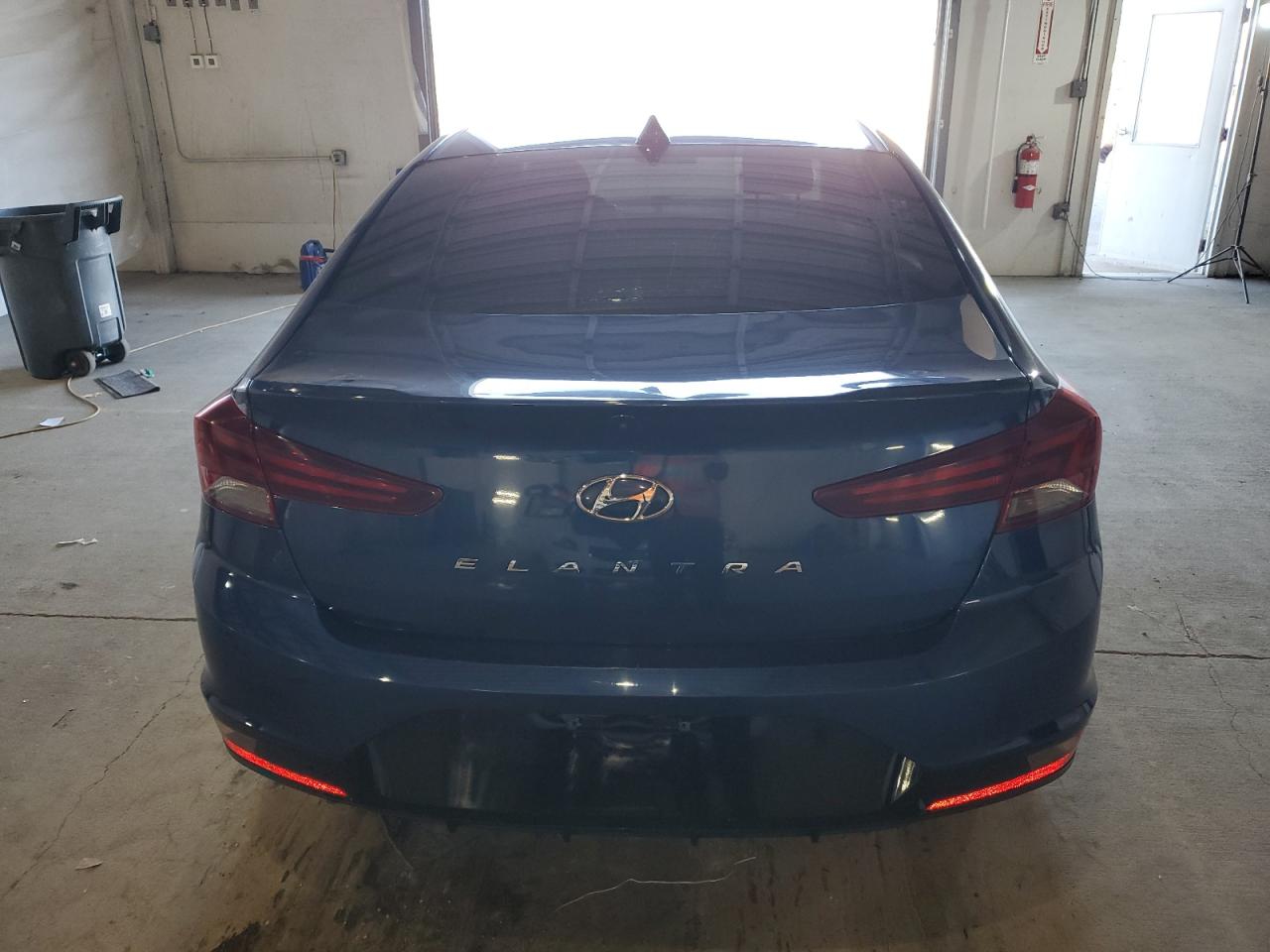 HYUNDAI ELANTRA SEL