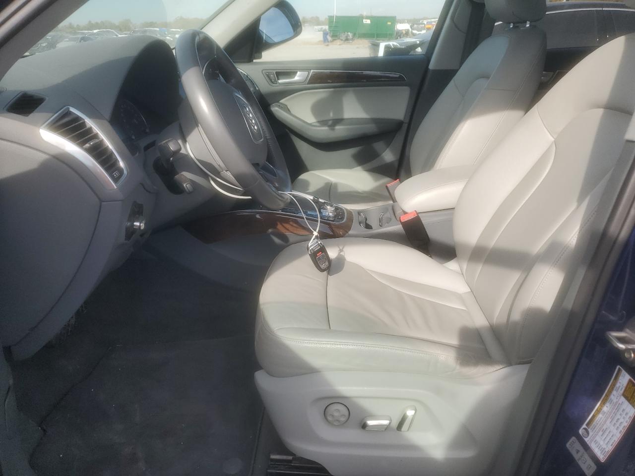 AUDI Q5 PREMIUM PLUS