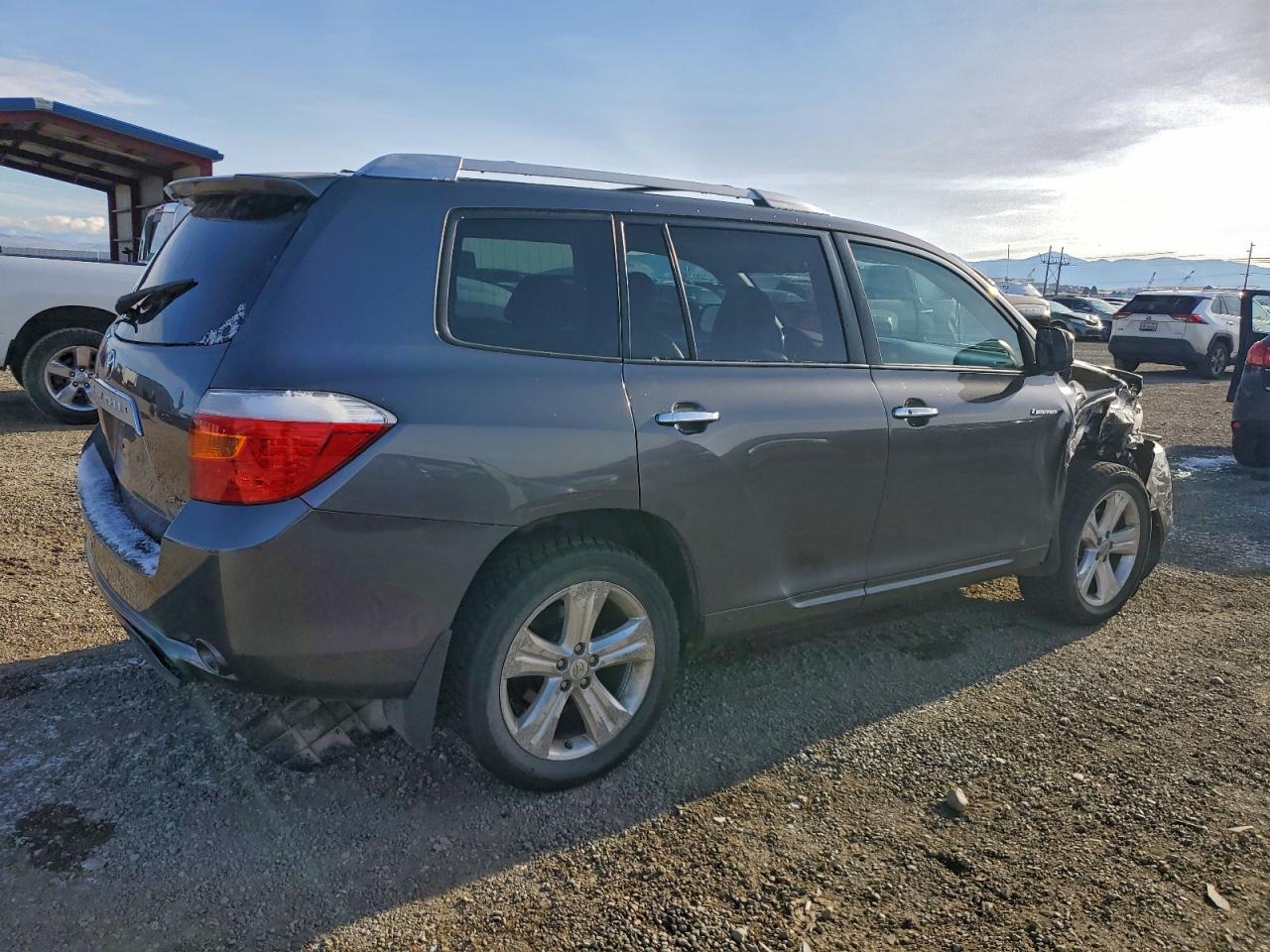 TOYOTA HIGHLANDER LIMITED