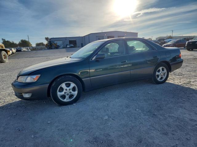 Global Auto Auctions: 1999 LEXUS ES 300
