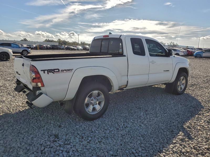 2015 TOYOTA TACOMA ACC #3301829369