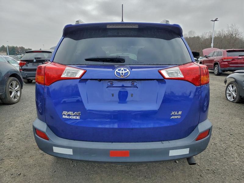 2015 TOYOTA RAV4 XLE #3294218301