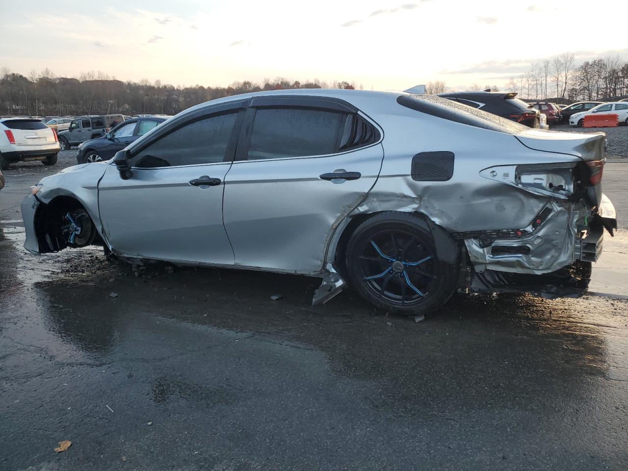 Lot #3316639488 2024 TOYOTA CAMRY LE