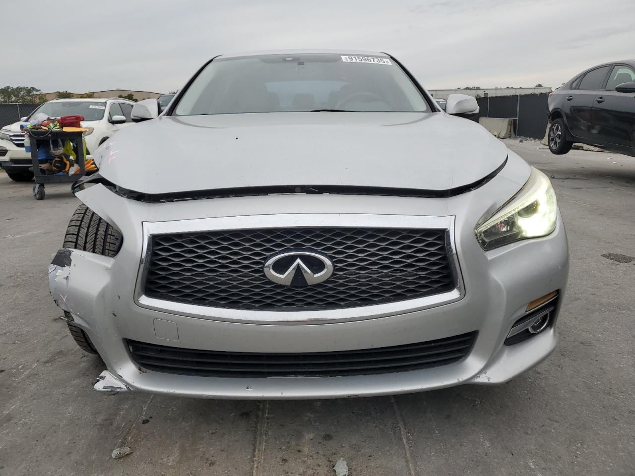 INFINITI Q50 PREMIUM