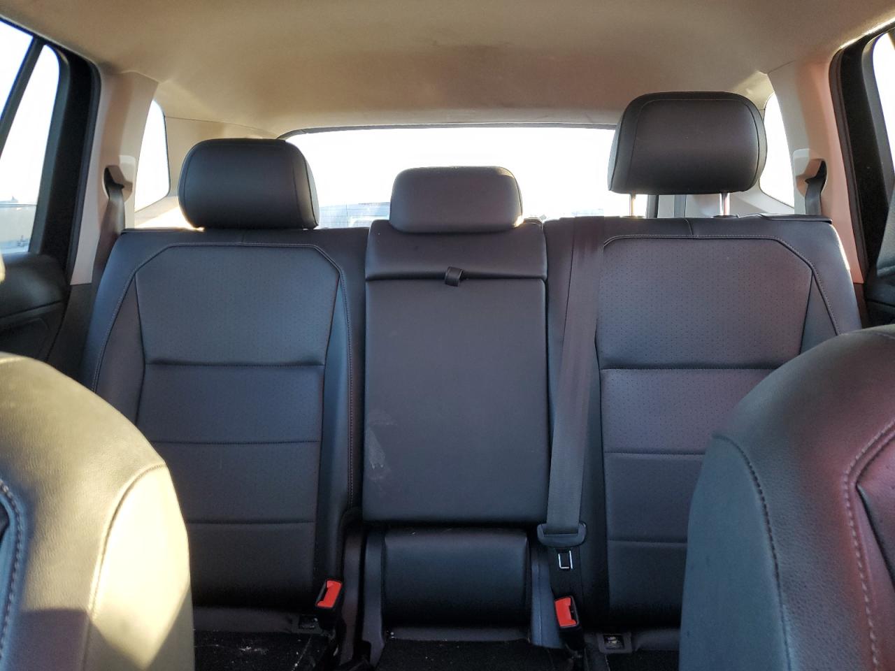 VOLKSWAGEN TIGUAN SE