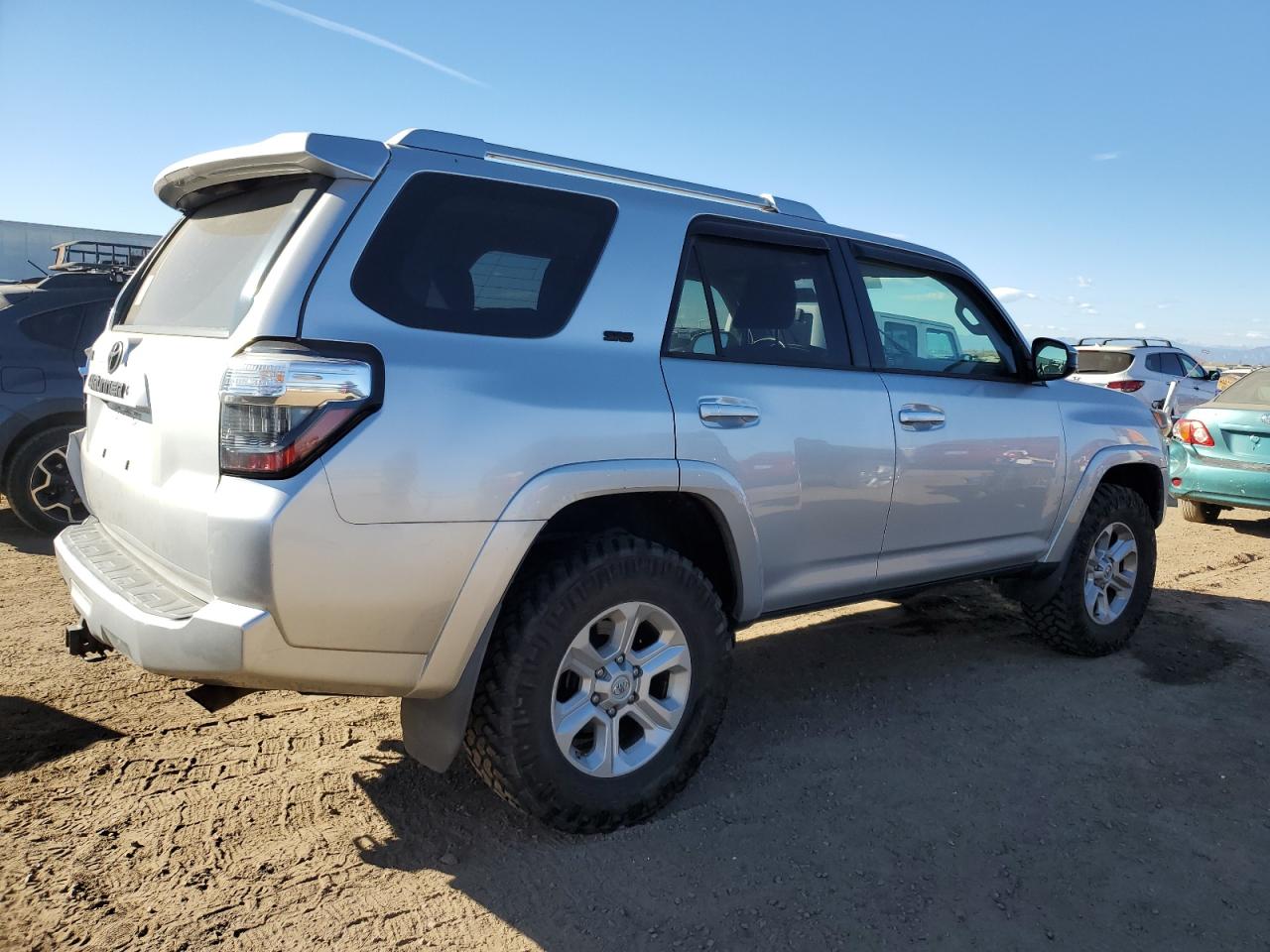 TOYOTA 4RUNNER SR5/SR5 PREMIUM