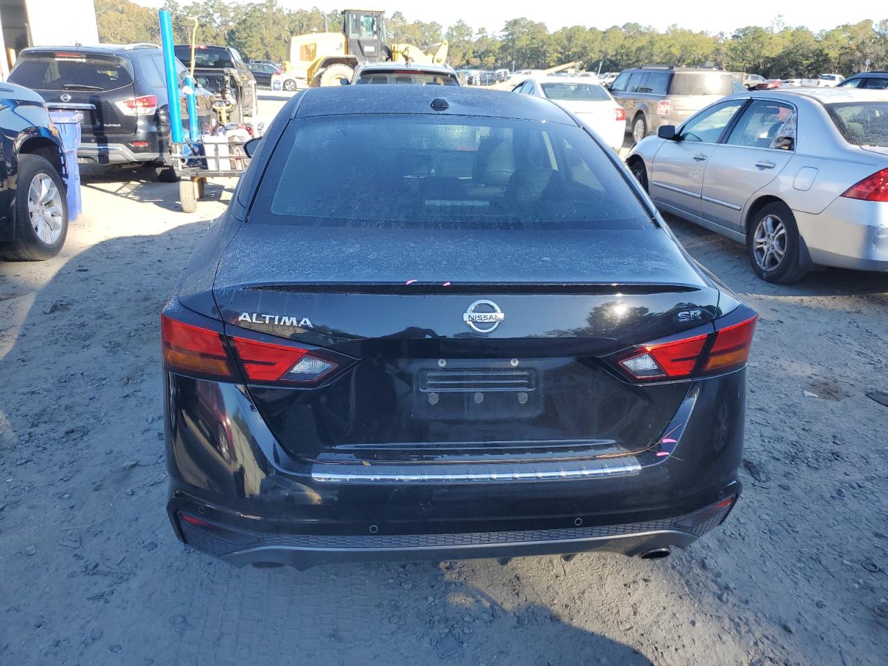 Lot #3302843927 2021 NISSAN ALTIMA SR