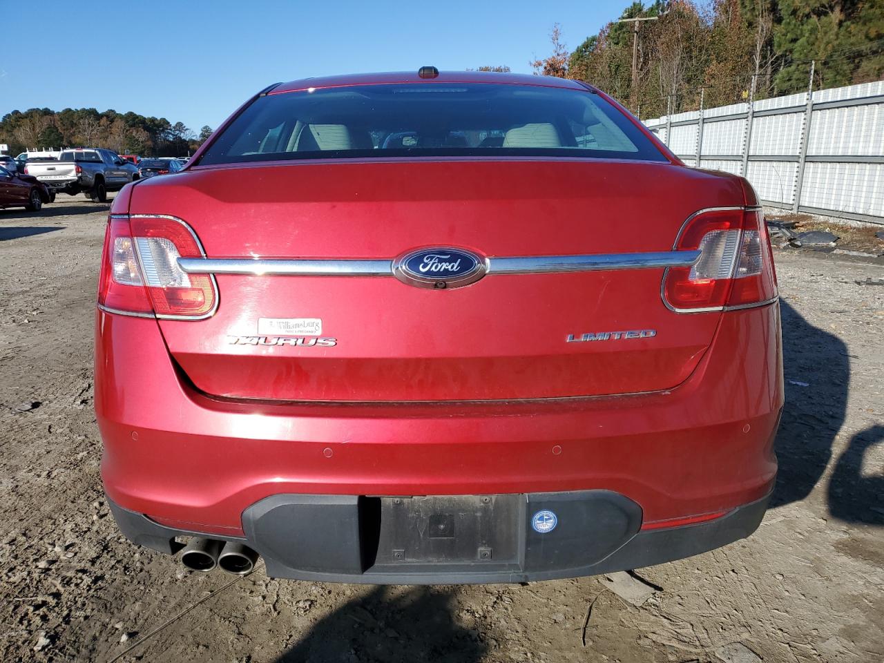 Lot #3301834334 2012 FORD TAURUS LIMITED
