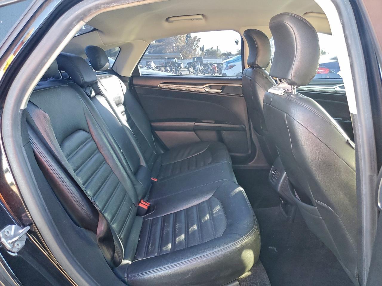 FORD FUSION SE HYBRID