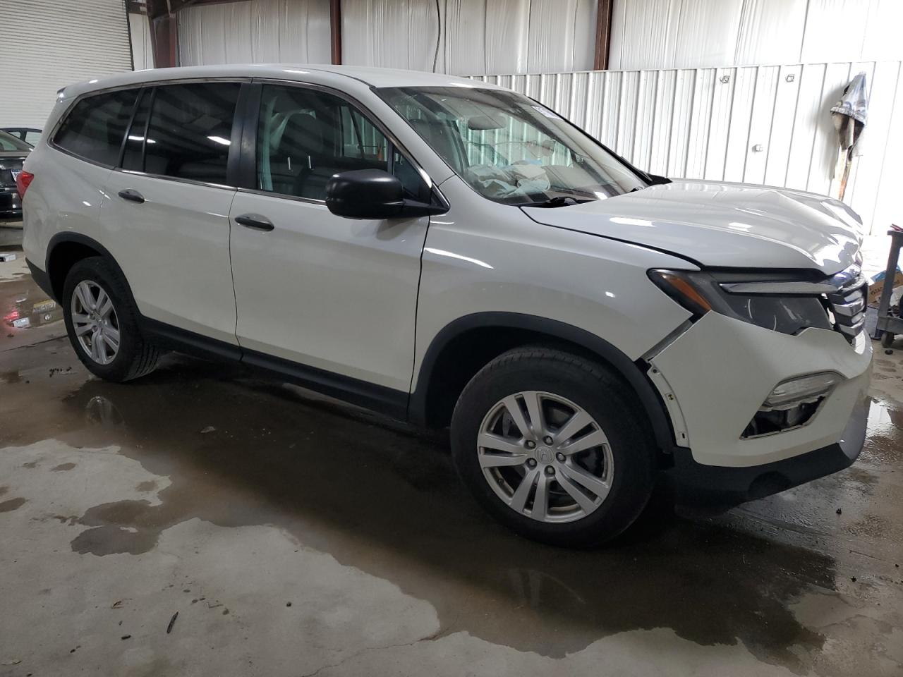 Lot #3301986456 2018 HONDA PILOT LX