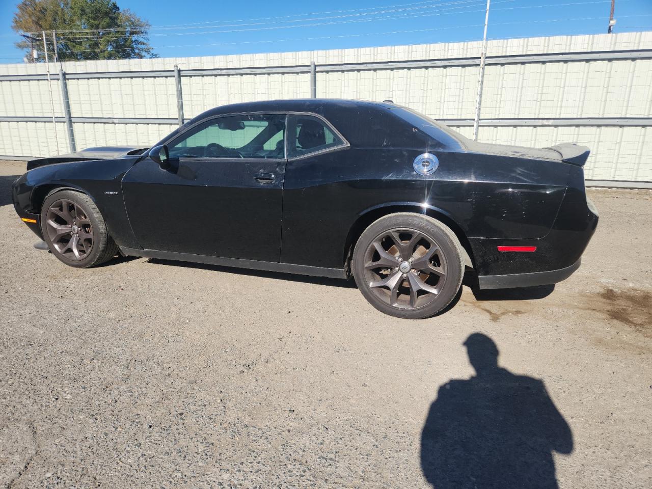 Lot #3311673250 2019 DODGE CHALLENGER