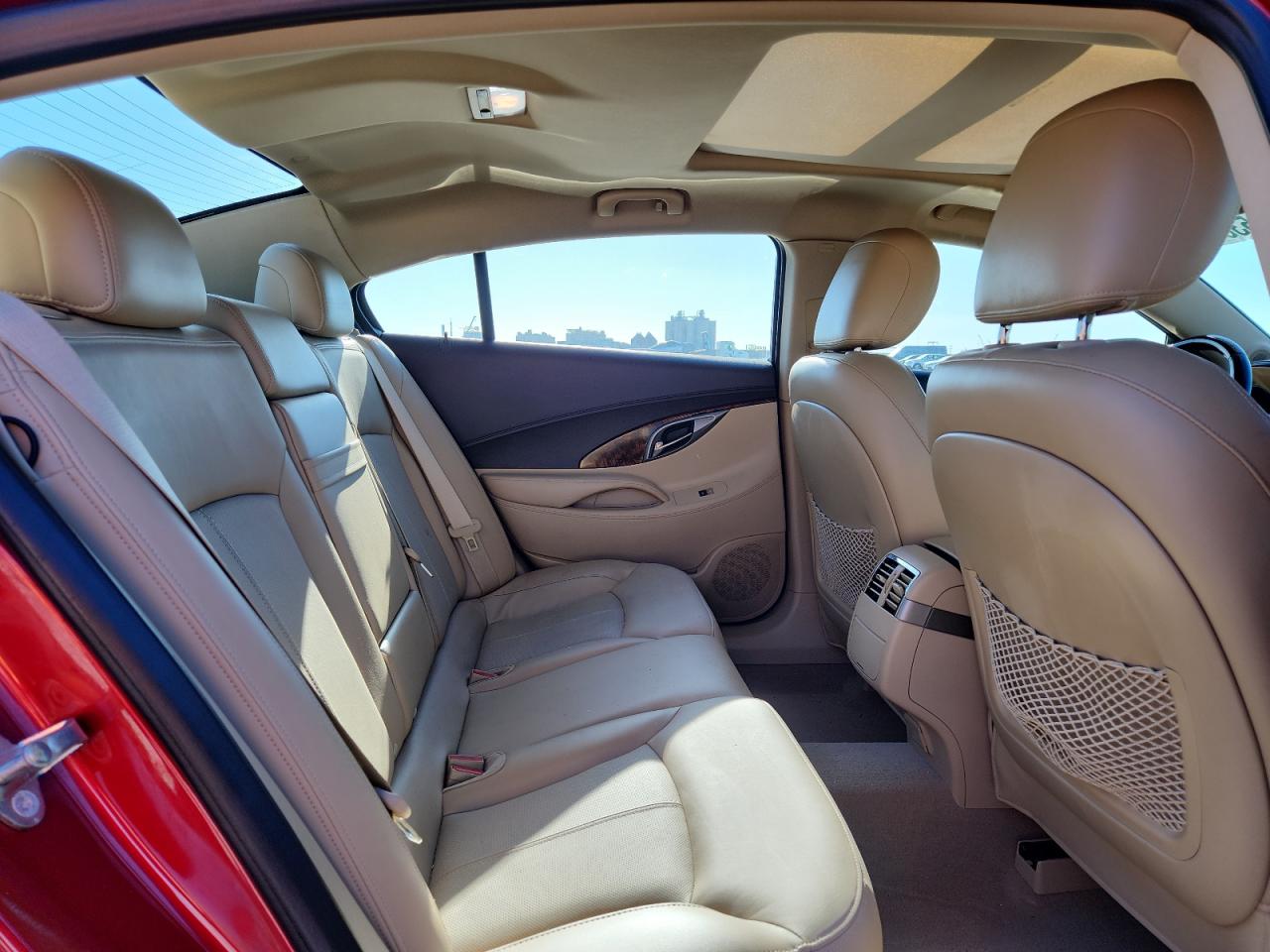 BUICK LACROSSE PREMIUM