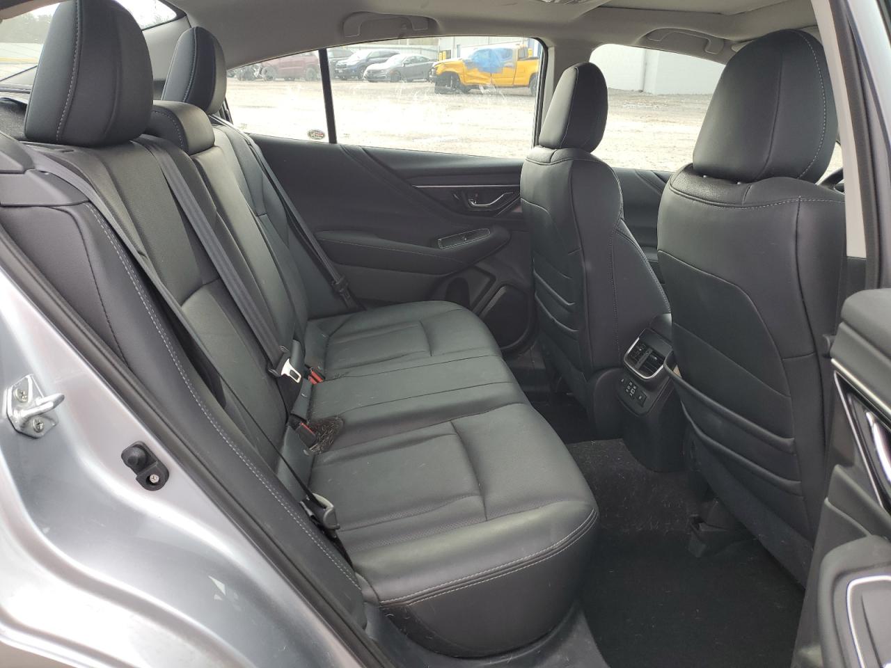 SUBARU LEGACY LIMITED