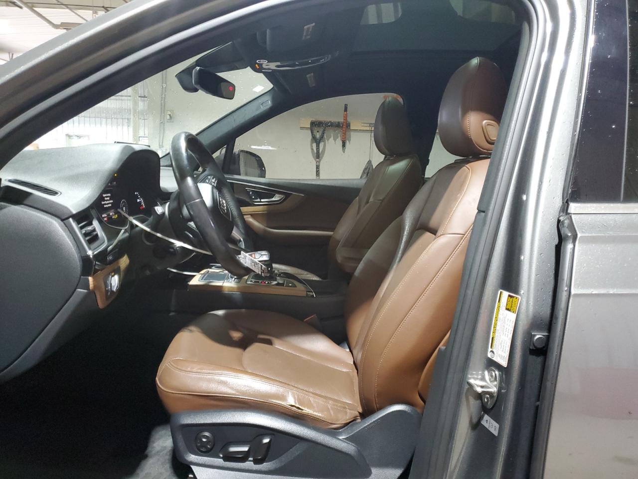 AUDI Q7 PREMIUM PLUS