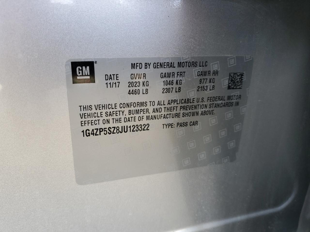 BUICK LACROSSE ESSENCE