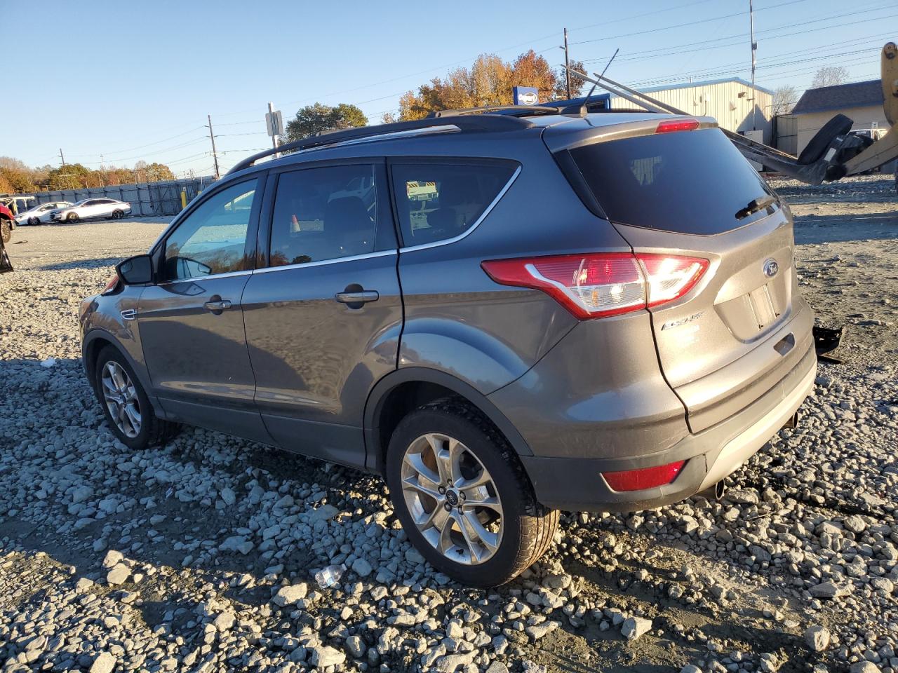 FORD ESCAPE SE