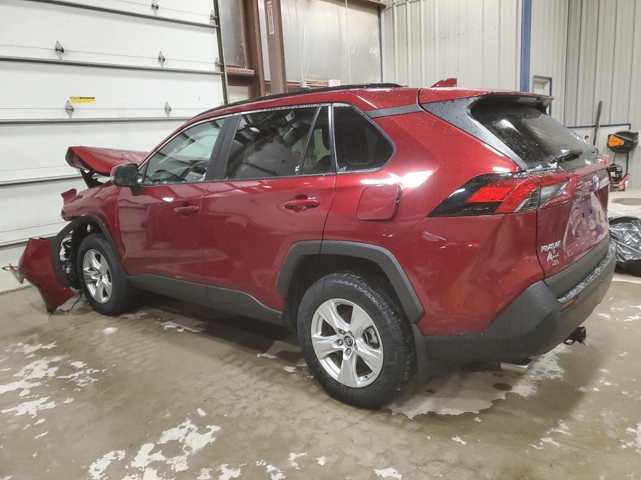 TOYOTA RAV4 XLE