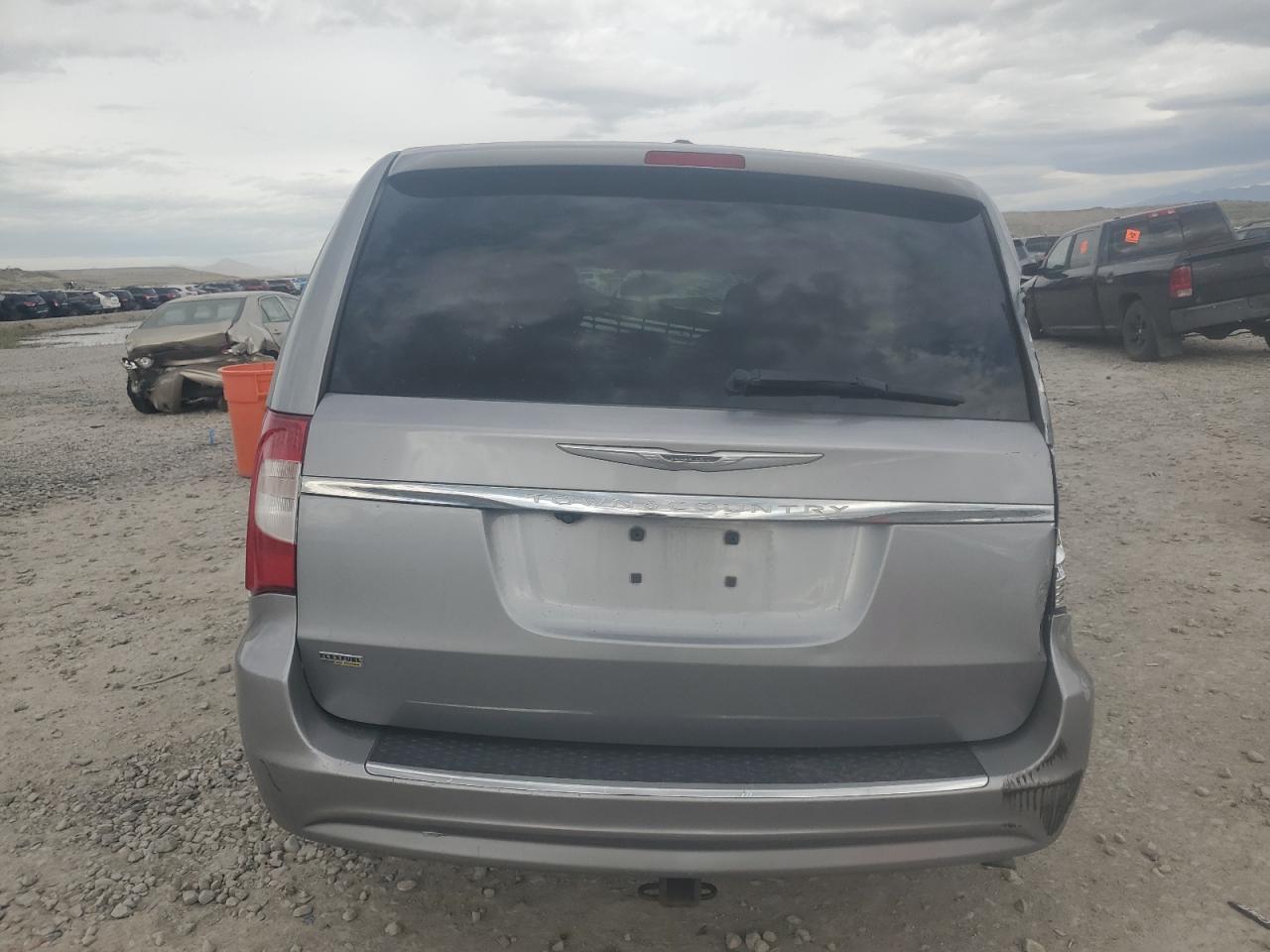 CHRYSLER TOWN & COUNTRY TOURING