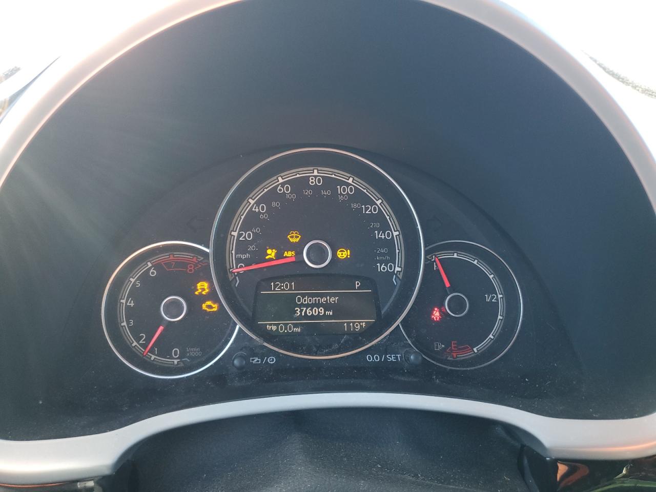 VOLKSWAGEN BEETLE S/SE