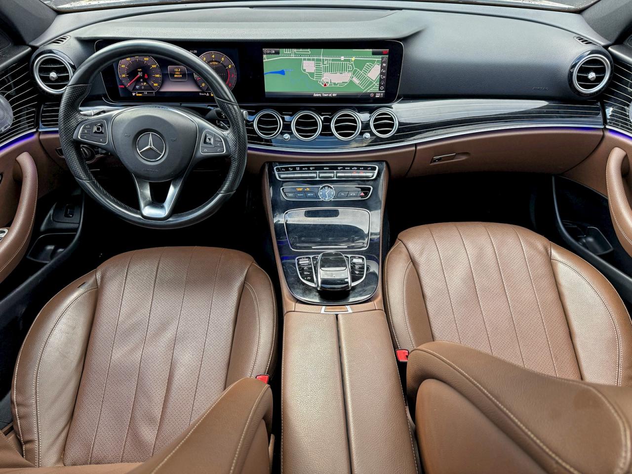 MERCEDES-BENZ E-CLASS 300