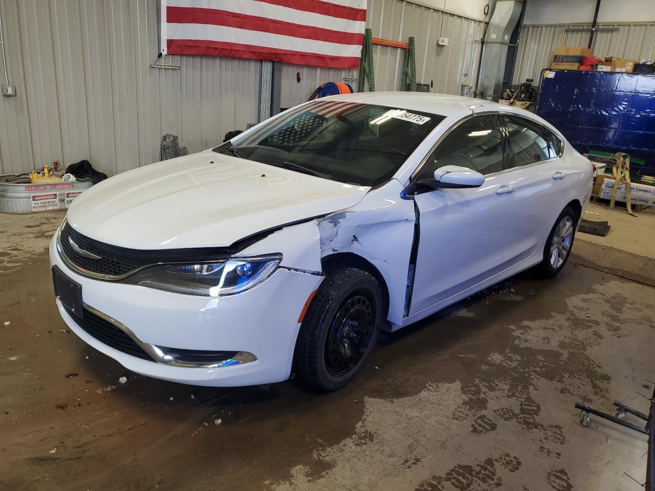 Lot #3302906065 2015 CHRYSLER 200 LIMITE