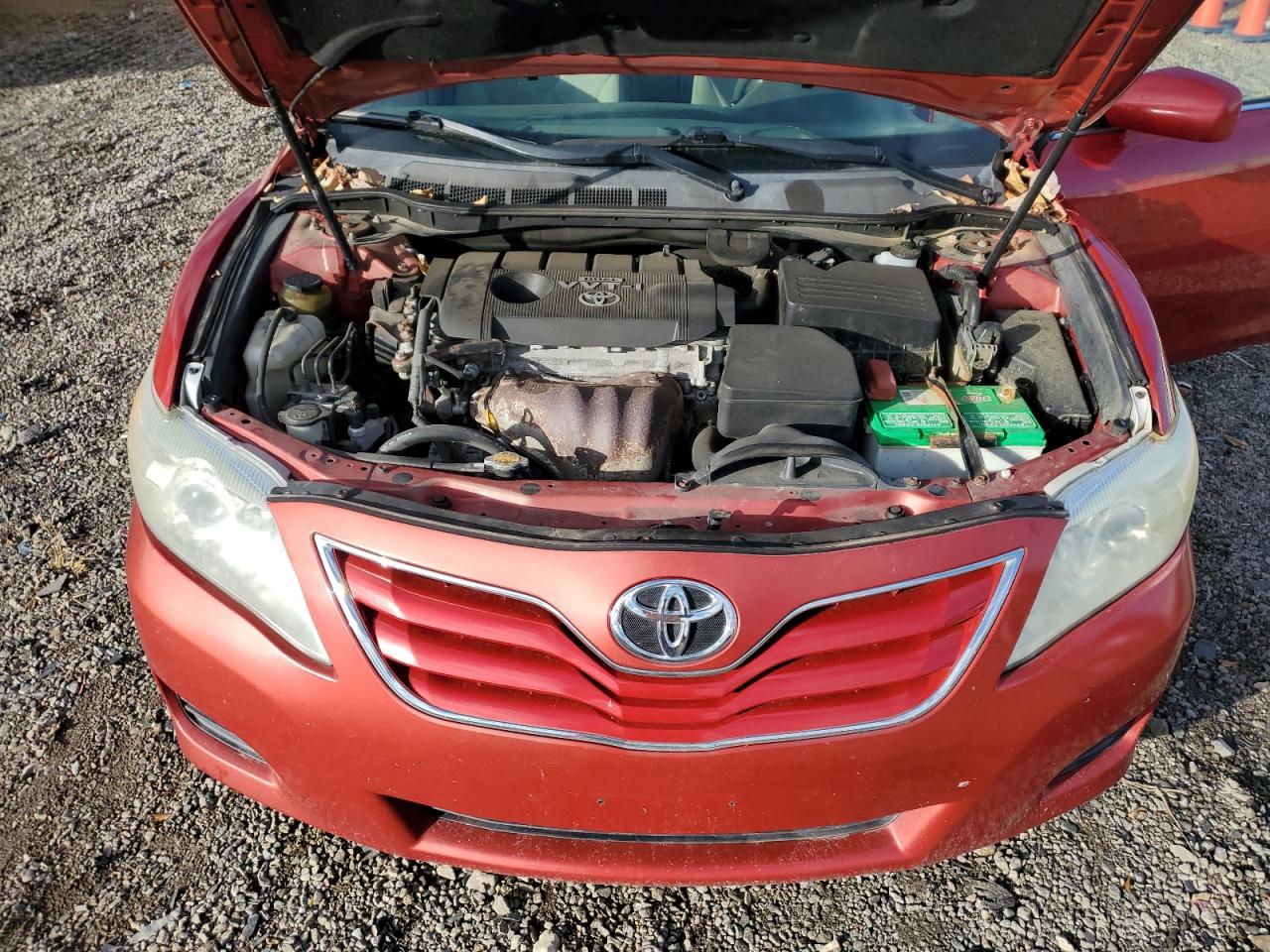 TOYOTA CAMRY BASE