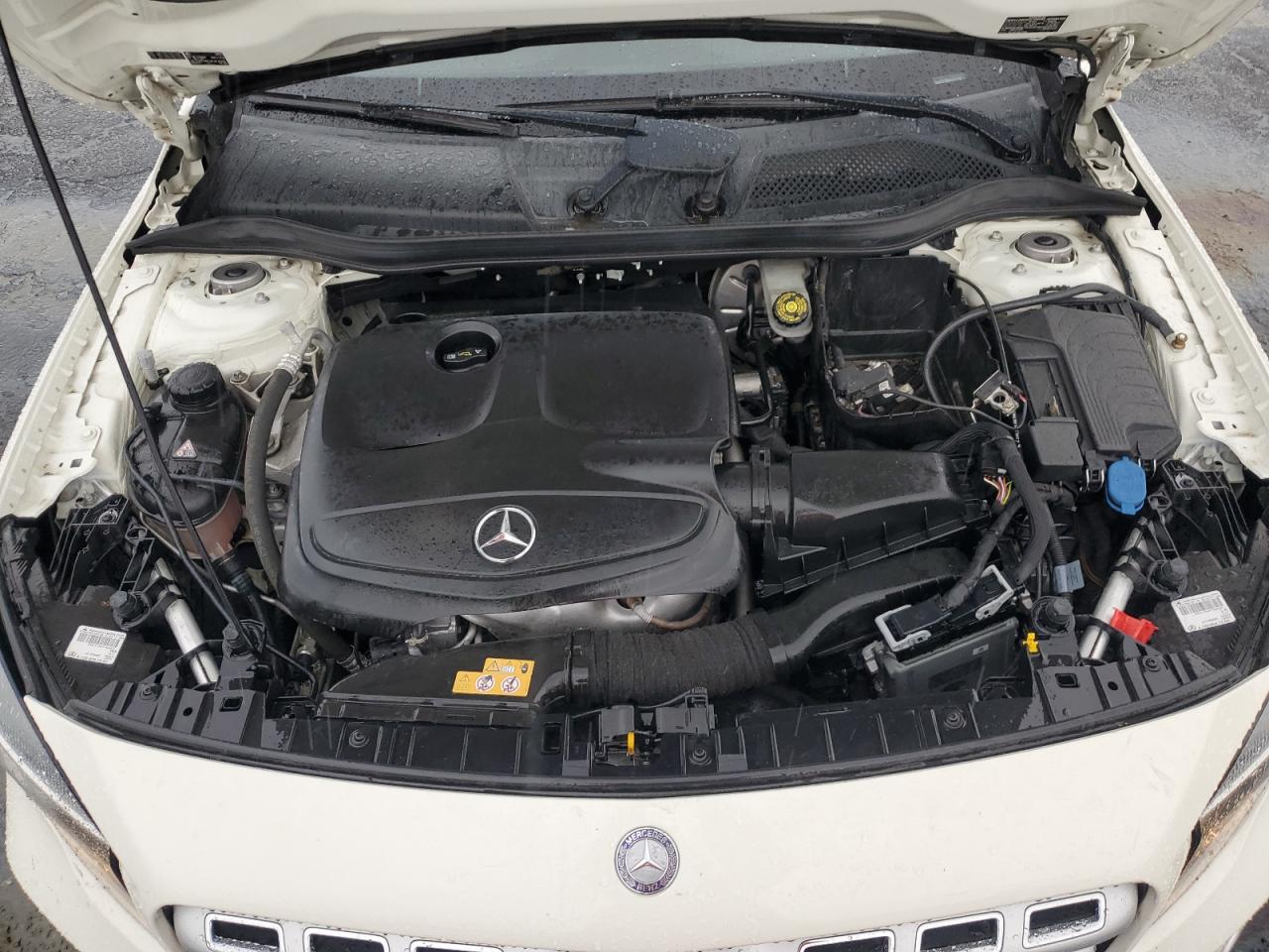 MERCEDES-BENZ GLA-CLASS 250 4MATIC