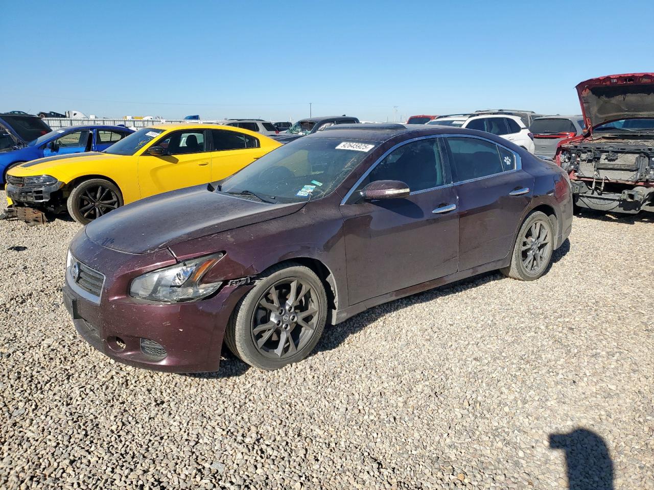 NISSAN MAXIMA S