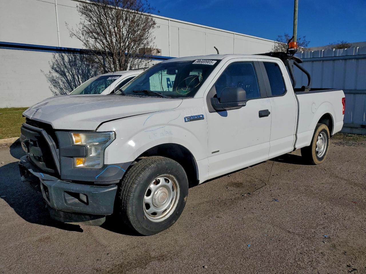FORD F-150 SUPER CAB