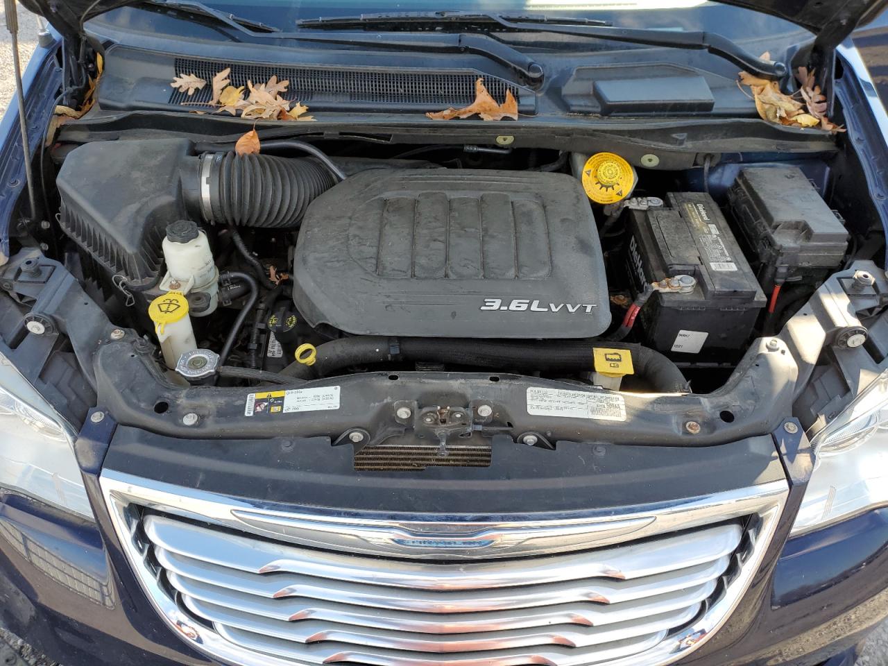 CHRYSLER TOWN & COUNTRY TOURING