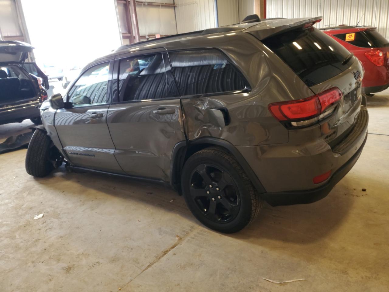 JEEP GRAND CHEROKEE LAREDO