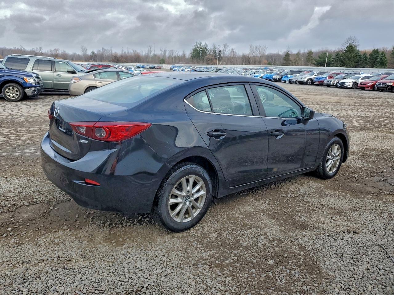 MAZDA 3 SPORT